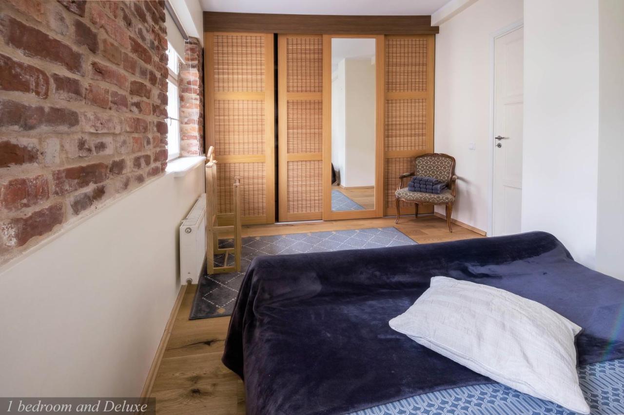 Gildi Dolce Vita, Apartment *